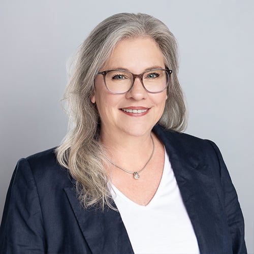 Headshot of Tammy Jo Dalbey
